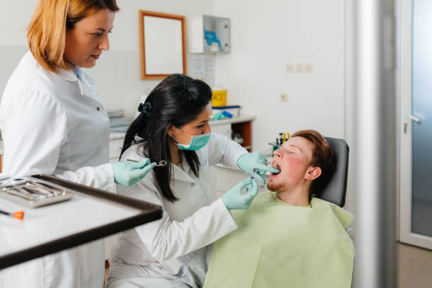 Best Weekend Emergency Dentist in Three Rivers, MI